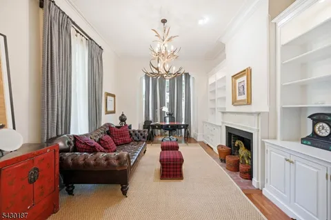 $1,799,000 | 21 Franklin Place, Morristown, NJ 07960