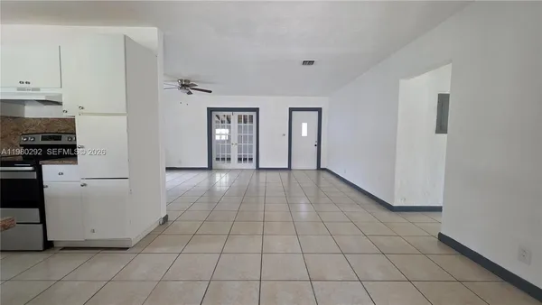 $3,200 | 2100 North 62nd Avenue, Hollywood, FL 33024