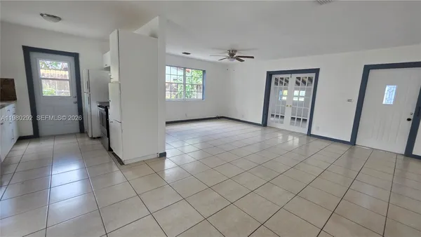 $3,200 | 2100 North 62nd Avenue, Hollywood, FL 33024