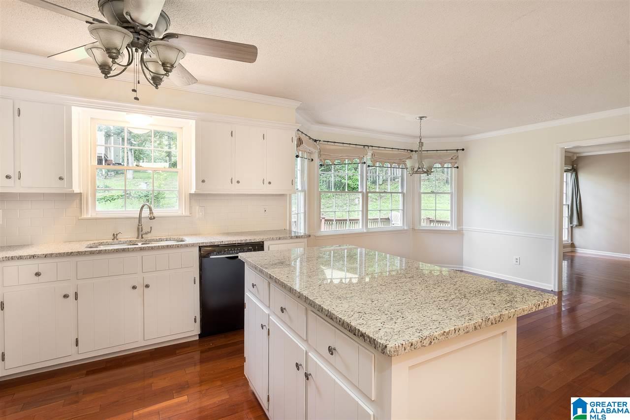 121 Tradewinds Circle Alabaster, AL 35007 - Photo 6 of 24