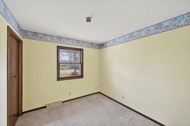 $325,000 | 16550 Yakima Street Northwest, Andover, MN 55304