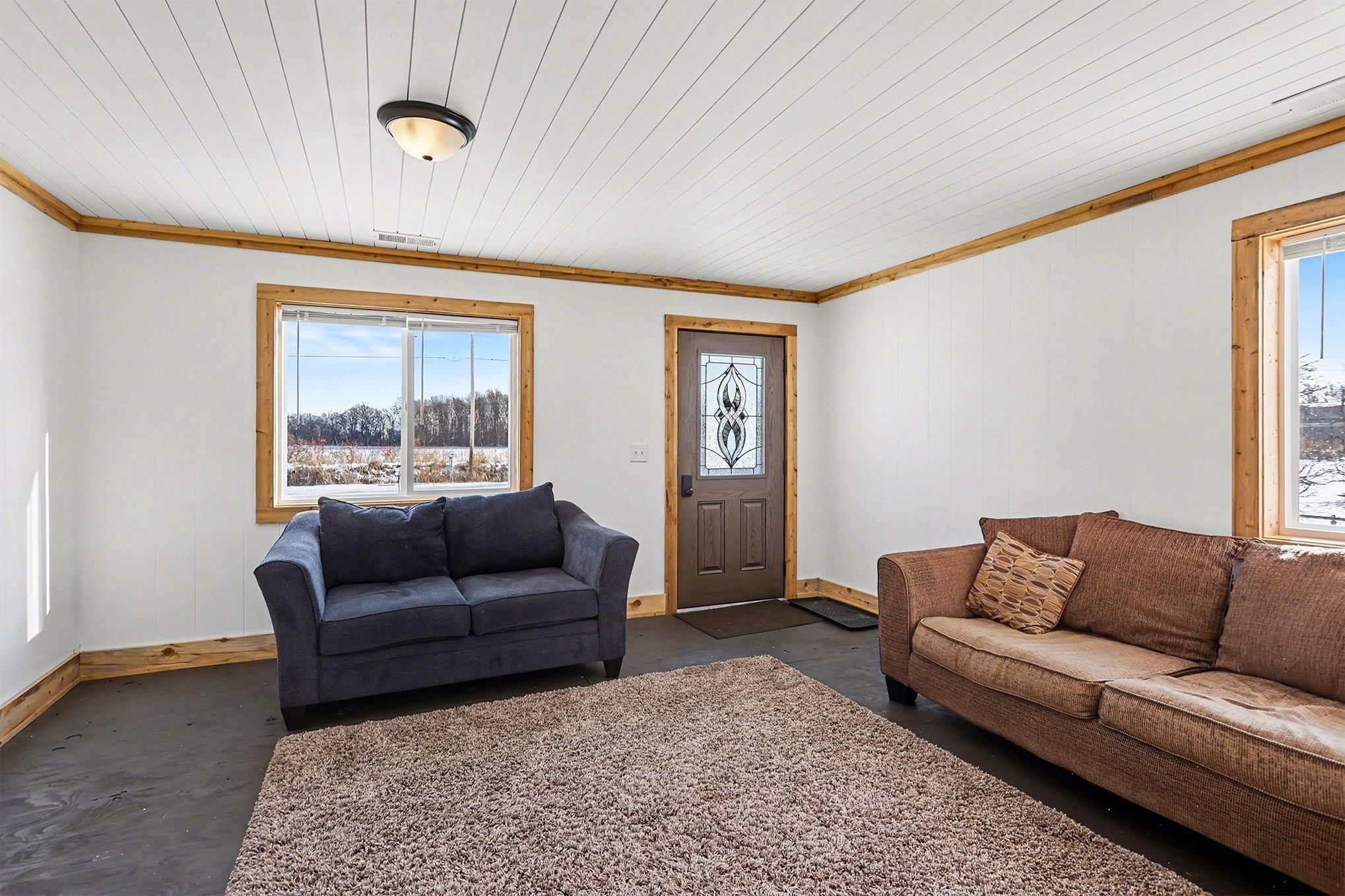 4223 Quanicassee Road Fairgrove, MI 48733 - Photo 6 of 38