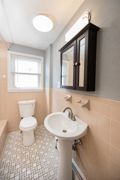 63 Johnson Street, Unit B Pawtucket, RI 02860 - Photo 18 of 26