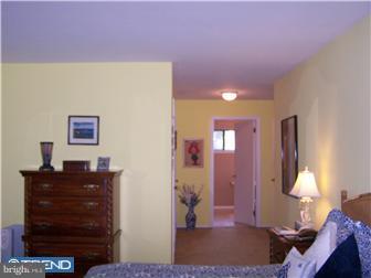 3402 B Chadbury Road Mount Laurel, NJ 08054 - Photo 8 of 11 Bedroom - Main