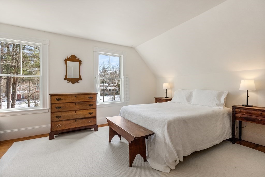 24 Silver Hill Road Weston, MA 02493 - Photo 18 of 26 Gallery Image 18