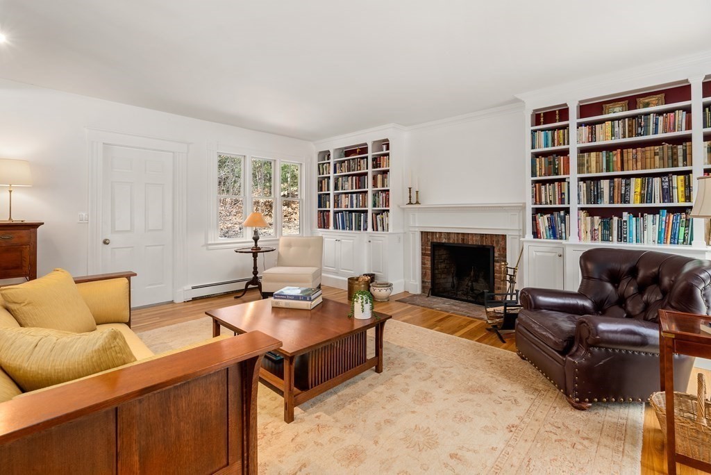 24 Silver Hill Road Weston, MA 02493 - Photo 10 of 26 Gallery Image 10