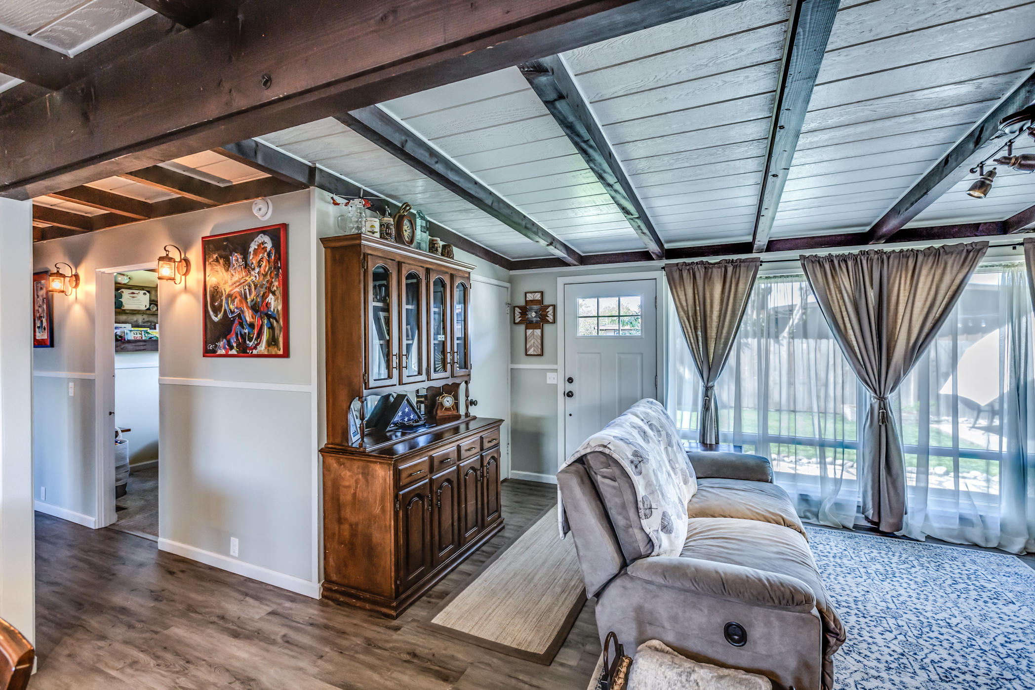 3372 Edgewood Road Myrtletown, CA 95501 - Photo 7 of 44 a living room with furniture a window and wooden floor