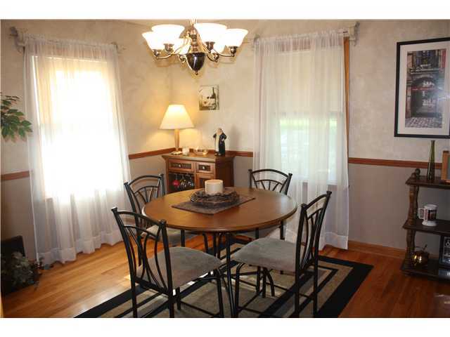 556 East Torrence Road Columbus, OH 43214 - Photo 7 of 13 Gallery Image 7