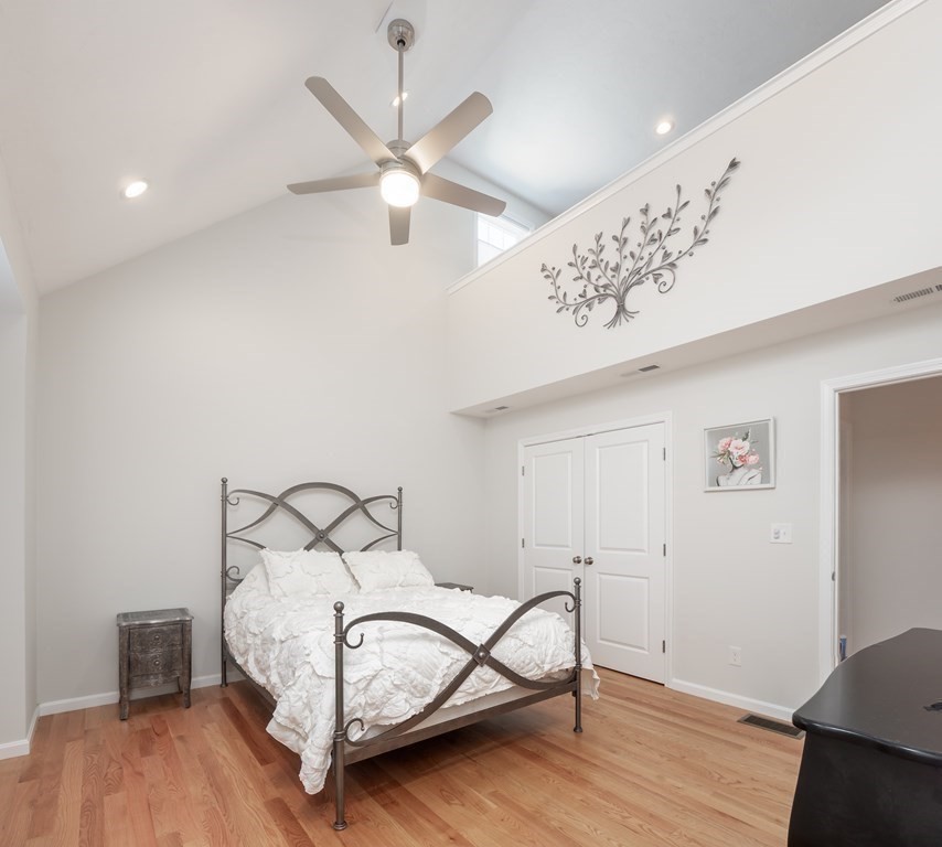 23 Riley Road, Unit 12 Tyngsborough, MA 01879 - Photo 16 of 31