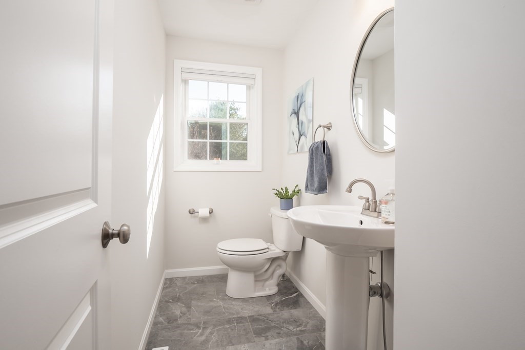 23 Riley Road, Unit 12 Tyngsborough, MA 01879 - Photo 7 of 31