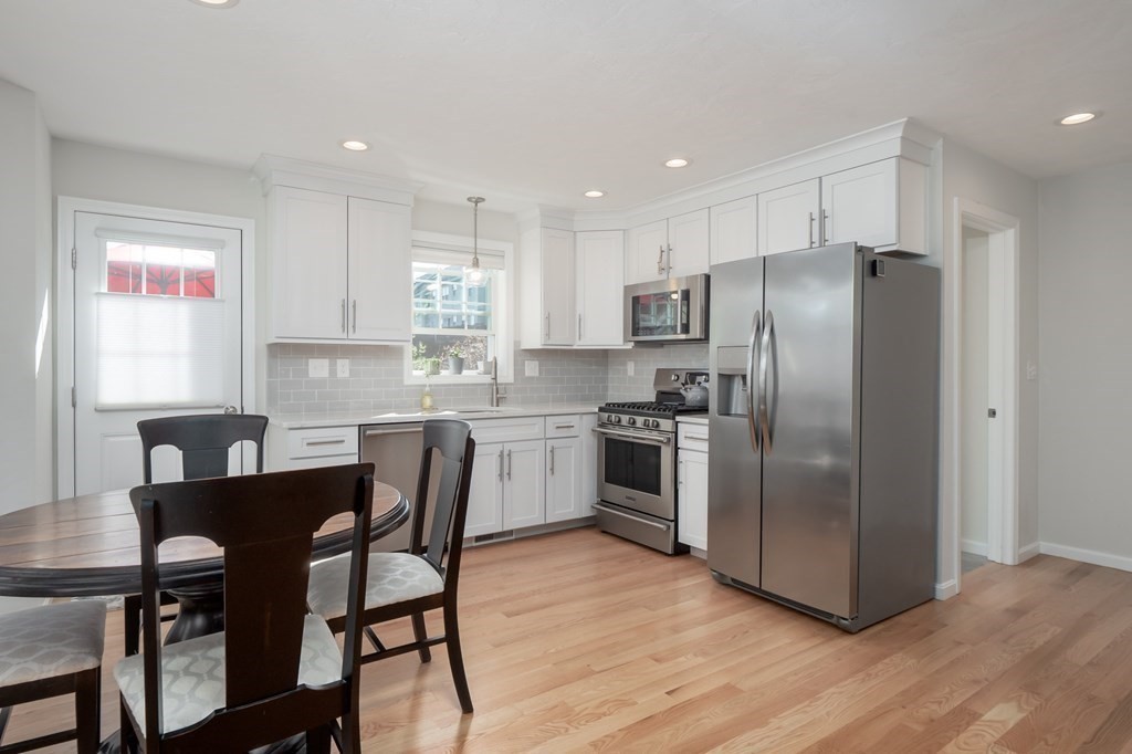 23 Riley Road, Unit 12 Tyngsborough, MA 01879 - Photo 10 of 31