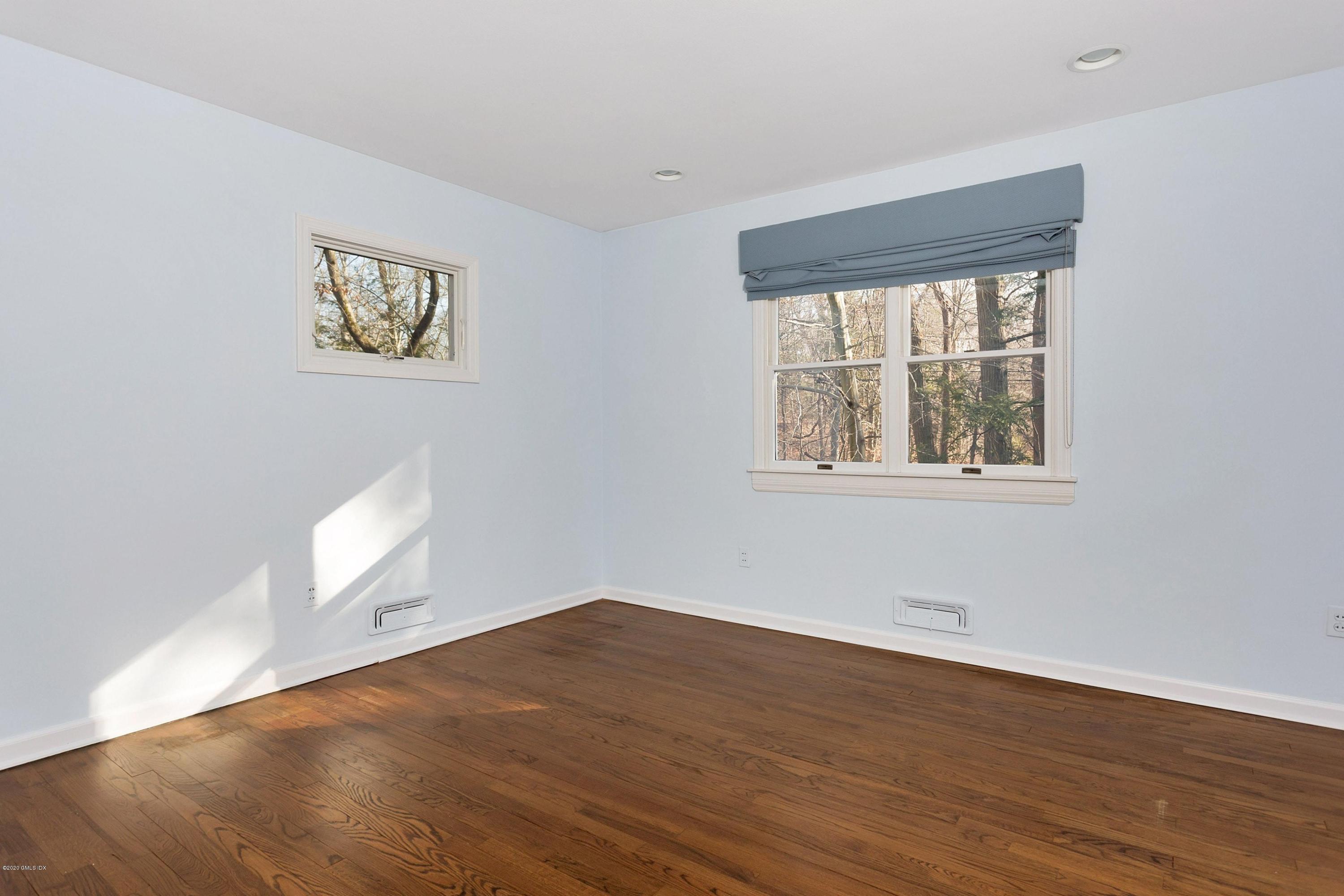 16 Deep Gorge Road Greenwich, CT 06831 - Photo 11 of 15 11