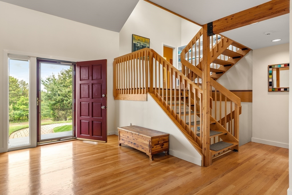 8 Schooner Ridge Gloucester, MA 01930 - Photo 26 of 40