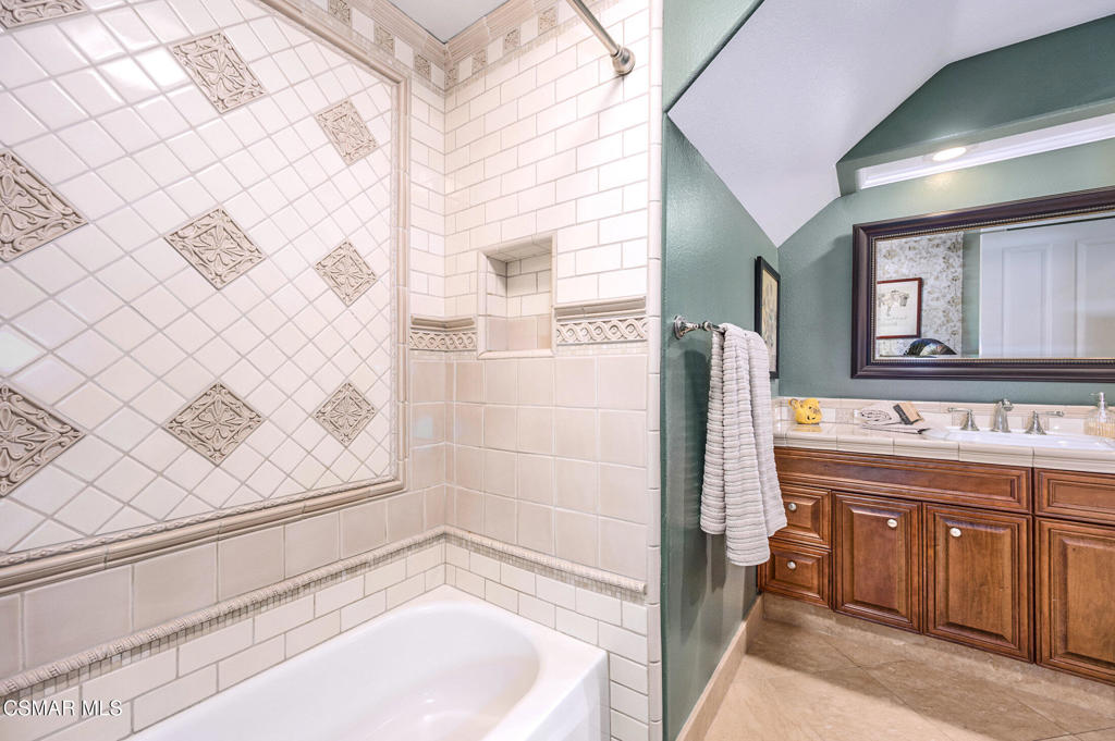 5567 Spring Hill Court Westlake Village, CA 91362 - Photo 24 of 55