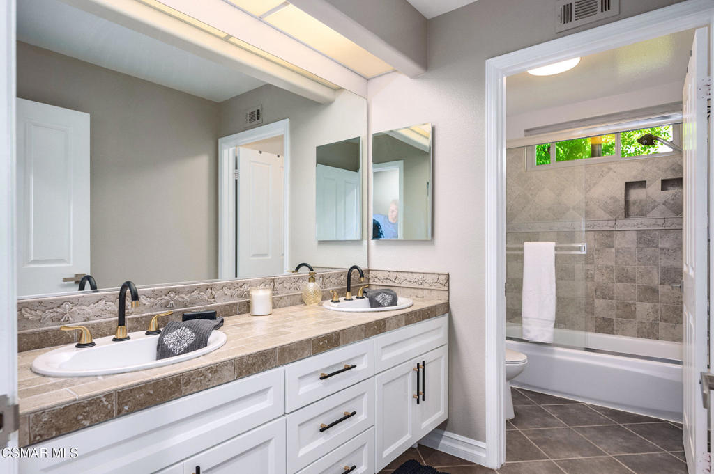 5567 Spring Hill Court Westlake Village, CA 91362 - Photo 33 of 55