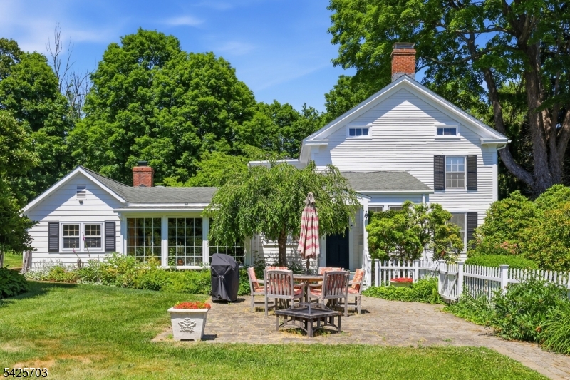 32 Tanners Brook Road Chester, NJ 07930 - Photo 33 of 40 Gallery Image 33