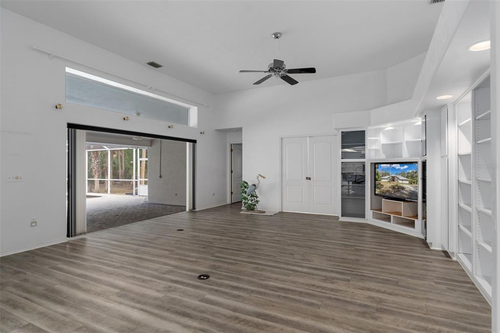 35 Captains Cove Road Inglis, FL 34449 - Photo 12 of 70