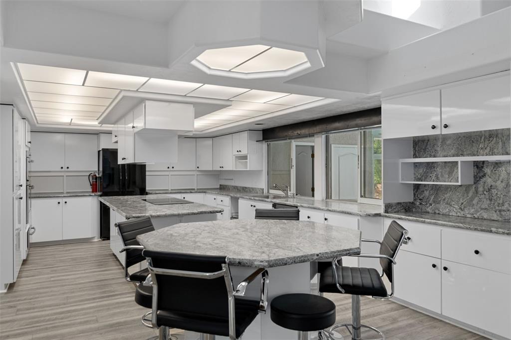 35 Captains Cove Road Inglis, FL 34449 - Photo 17 of 70