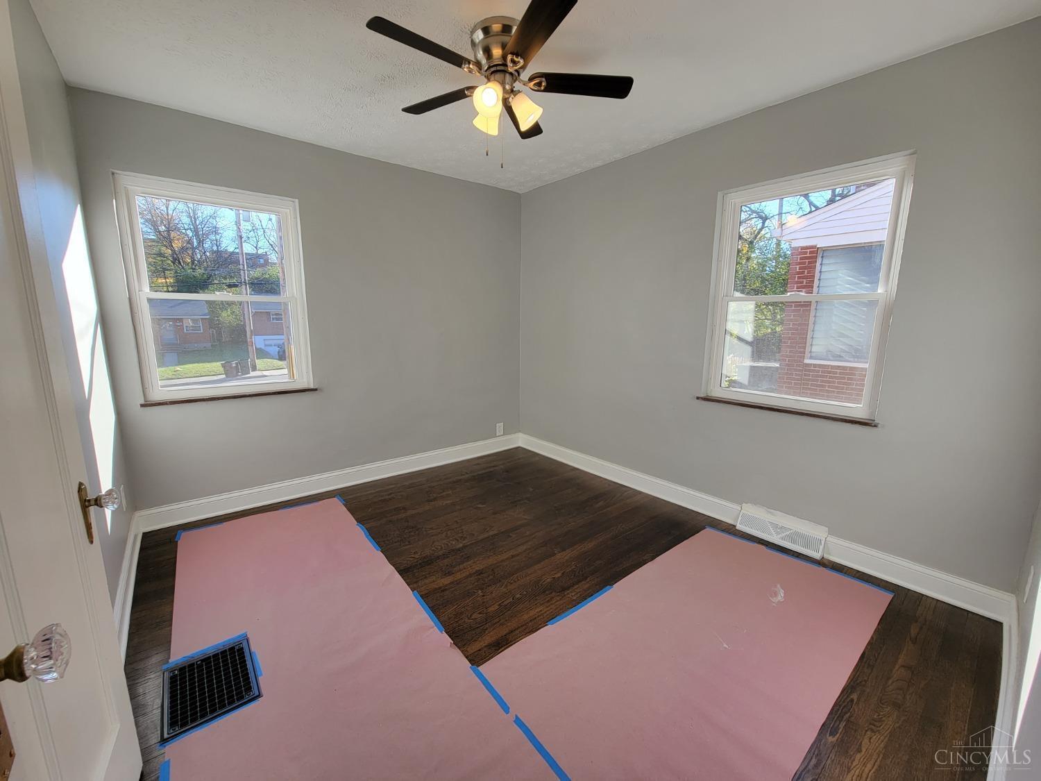 4426 Delhi Road Cincinnati, OH 45238 - Photo 8 of 26 Gallery Image 8