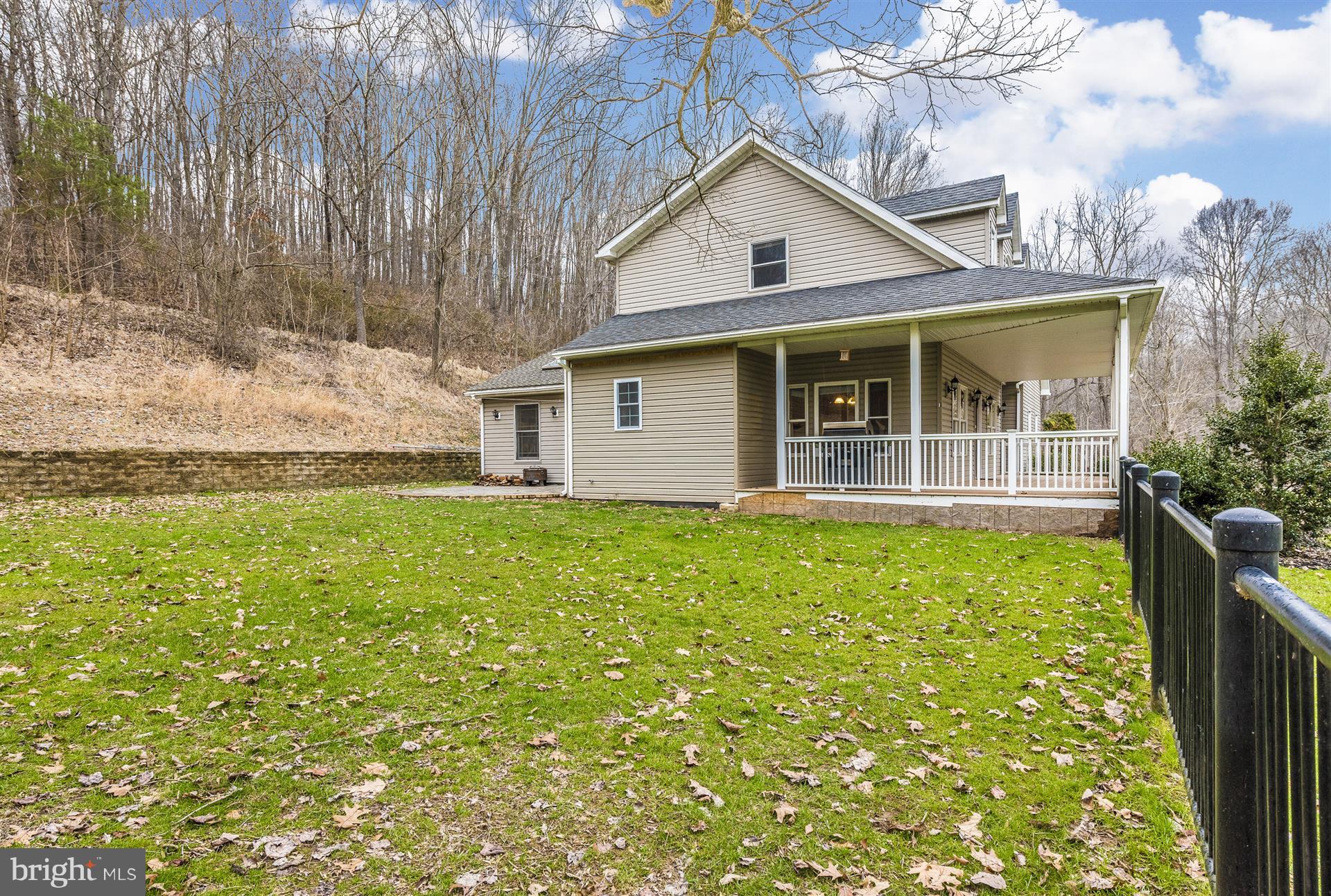 4019 Harrisville Road Mount Airy, MD 21771 - Photo 27 of 30 Side View of Home
