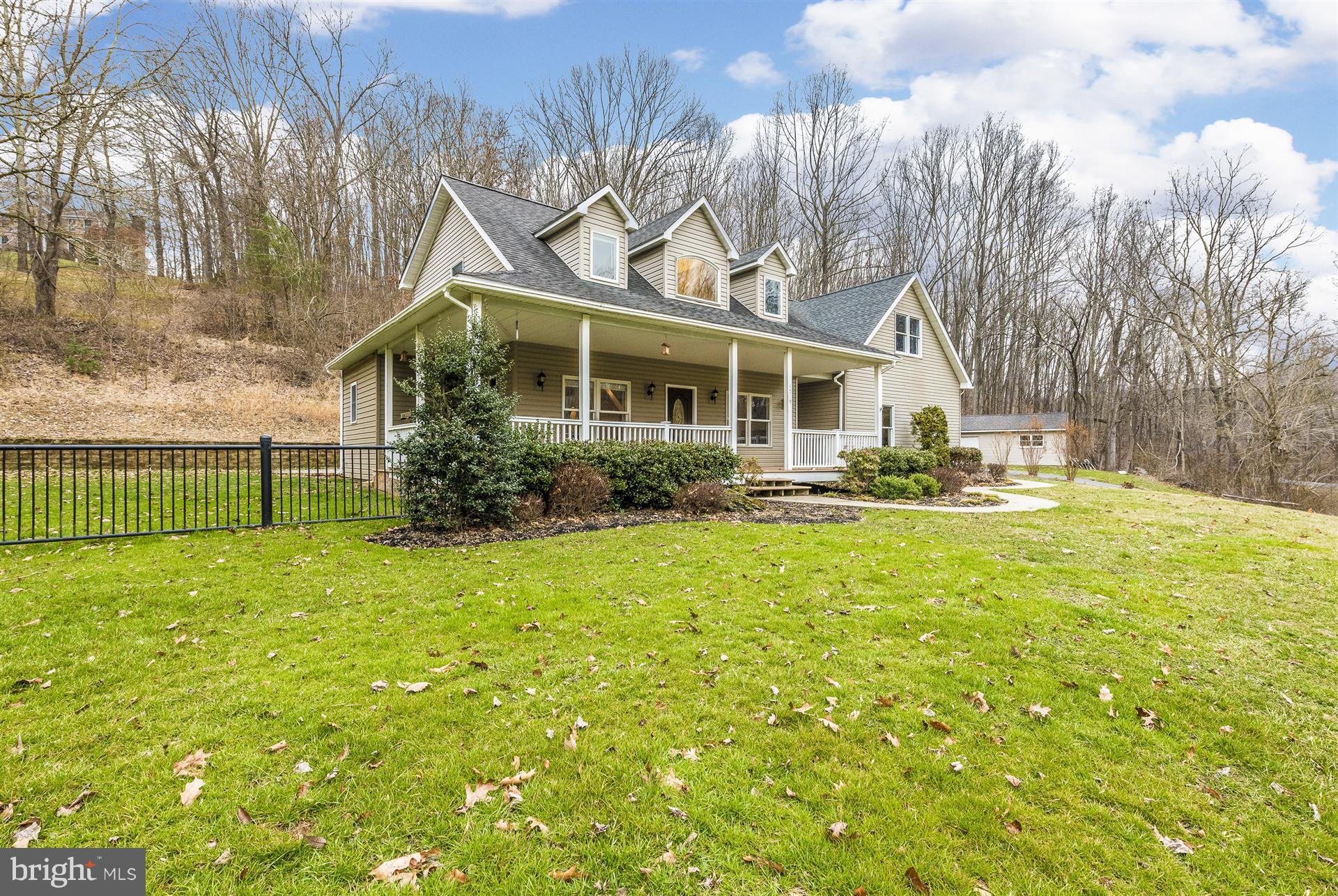 4019 Harrisville Road Mount Airy, MD 21771 - Photo 28 of 30 Side View of Home & Property