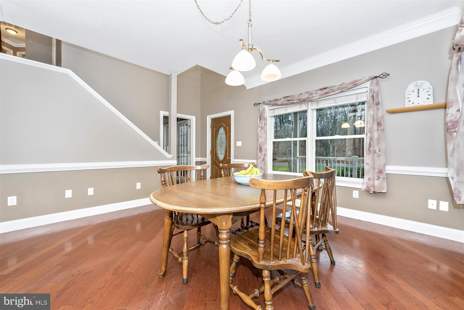 Foyer / Entryway opens to Dining Room