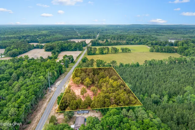 $69,000 | 3513 River Road, Vernon, FL 32462