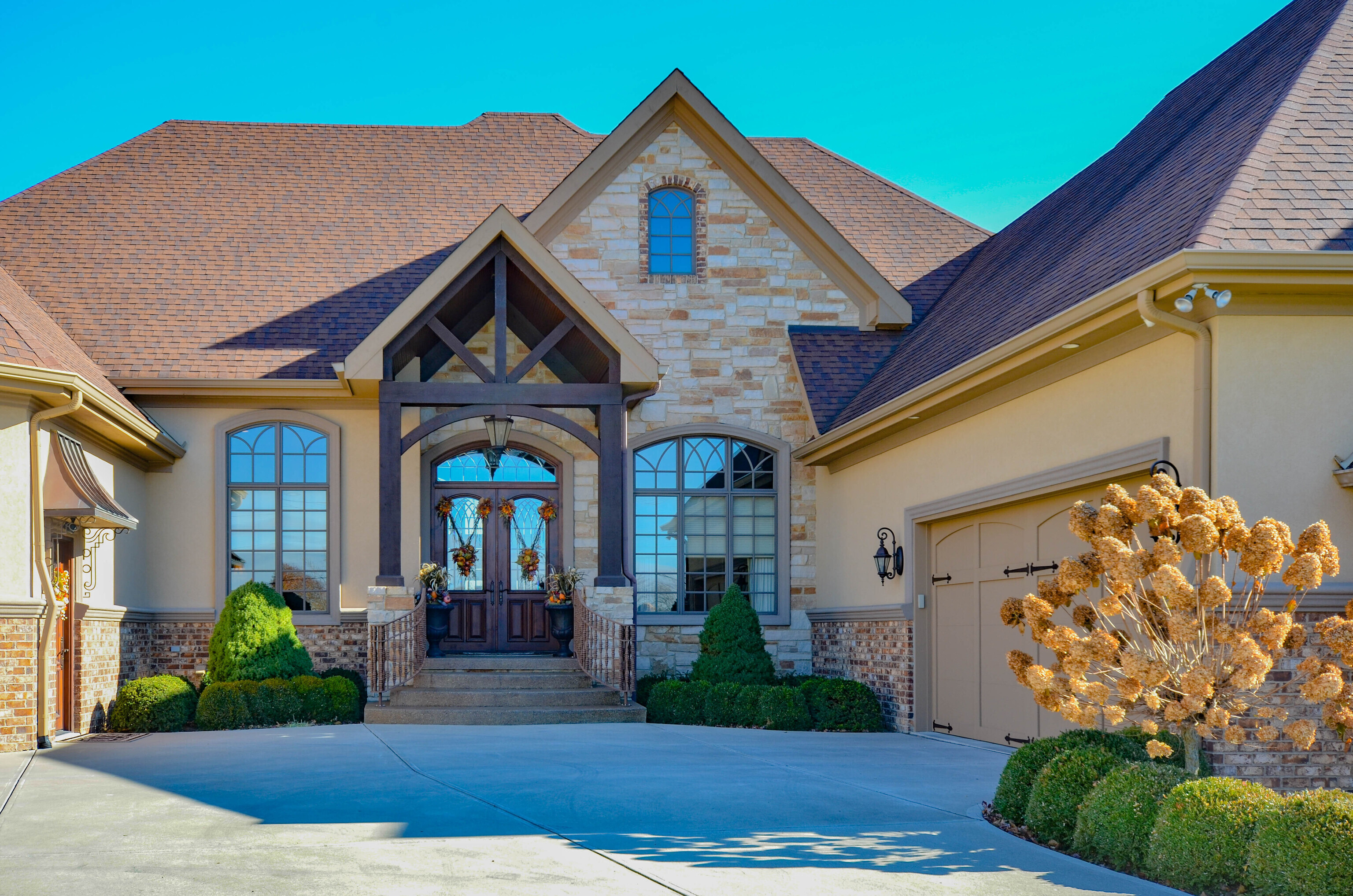 3075 Hurricane Road Franklin, IN 46131 - Photo 2 of 90