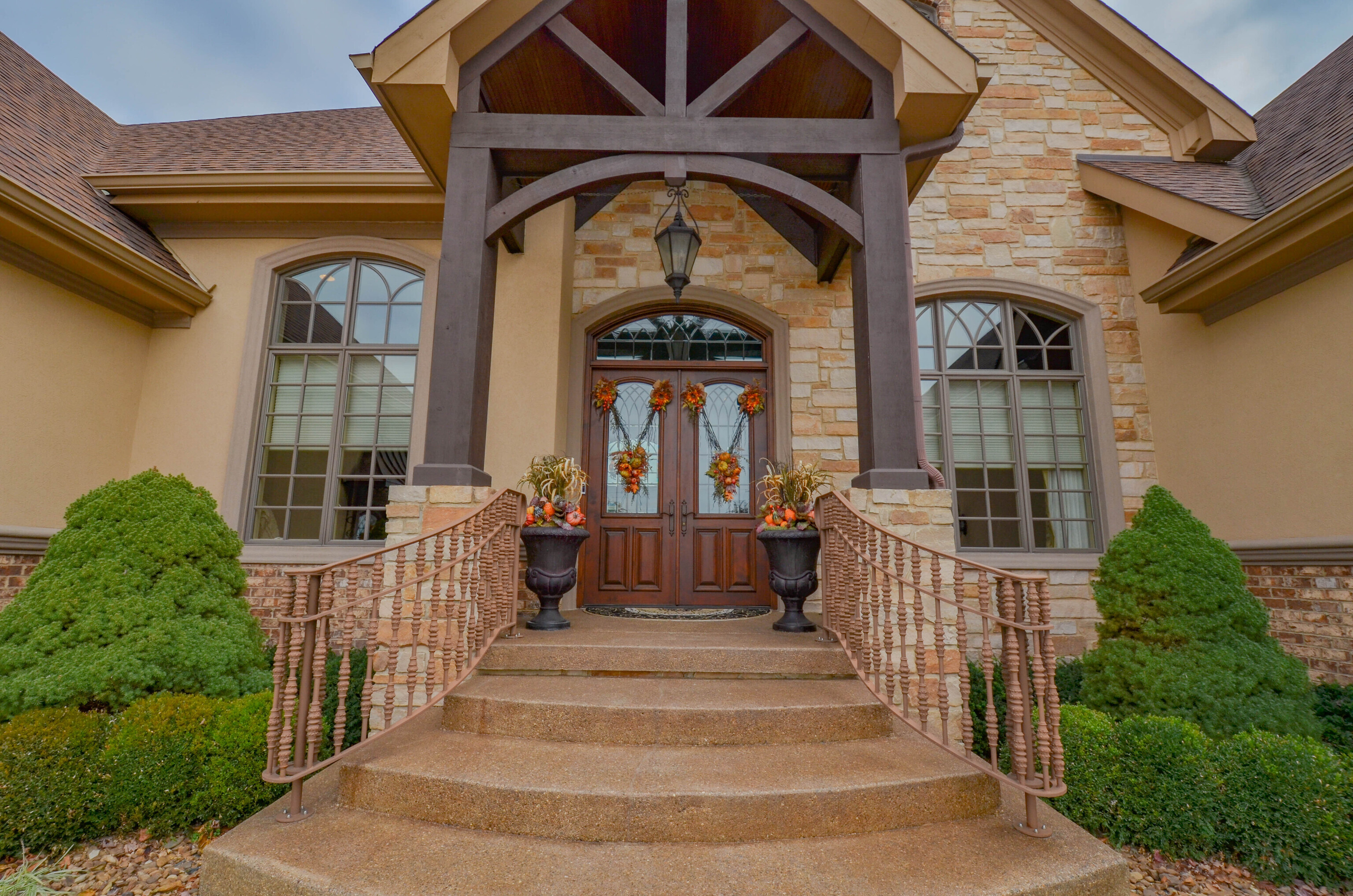 3075 Hurricane Road Franklin, IN 46131 - Photo 3 of 90