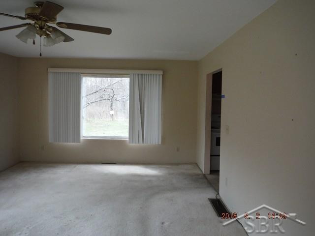 3809 Bourgeous Road Sterling, MI 48659 - Photo 28 of 35 31349648-27.JPG