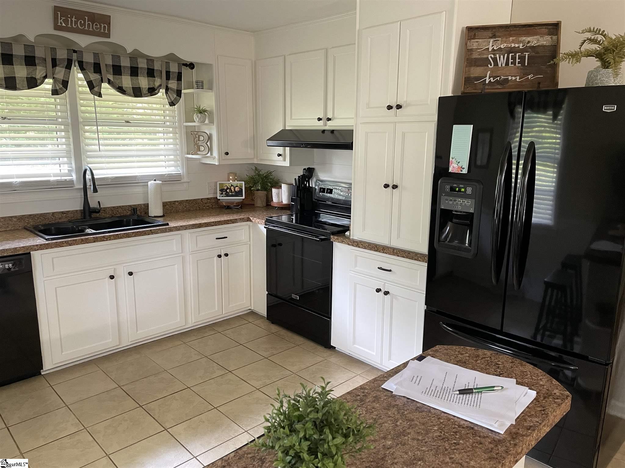 735 Bridwell Road Travelers Rest, SC 29690 - Photo 22 of 36 Gallery Image 22