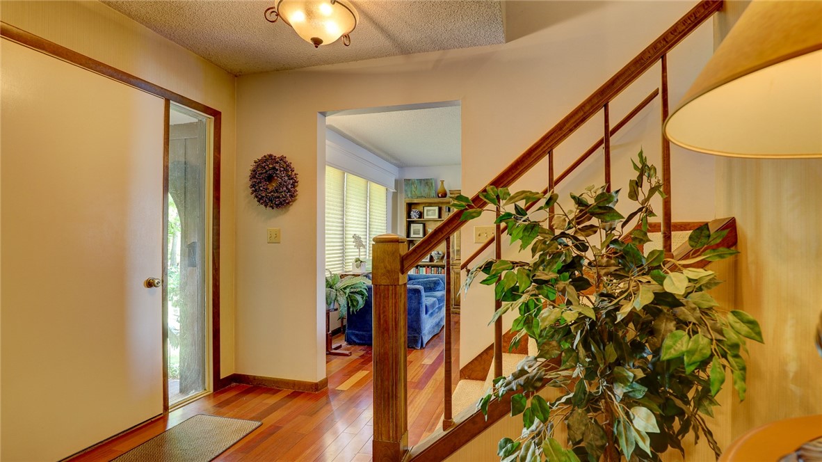 524 Ridge Avenue Decatur, IL 62521 - Photo 8 of 48