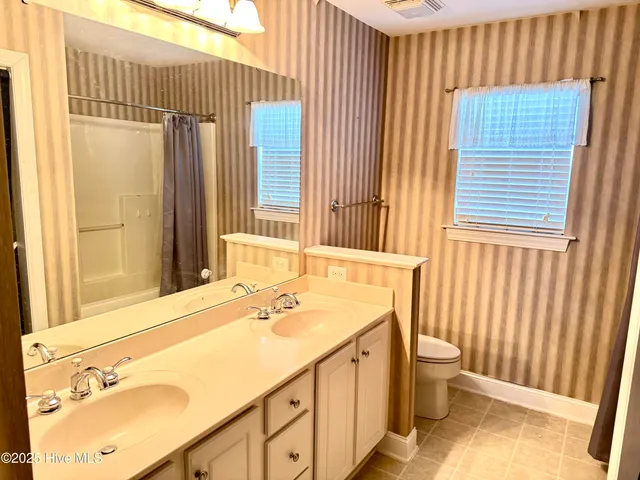 $1,850 | 3345 Stone Bend Drive, Winterville, NC 28590