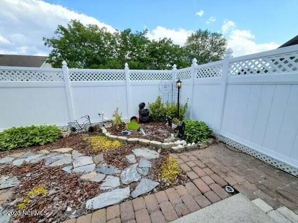 $1,850 | 3345 Stone Bend Drive, Winterville, NC 28590