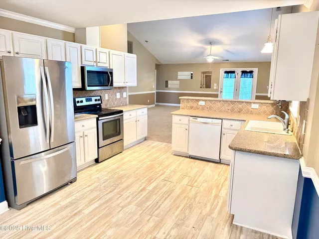 $1,850 | 3345 Stone Bend Drive, Winterville, NC 28590