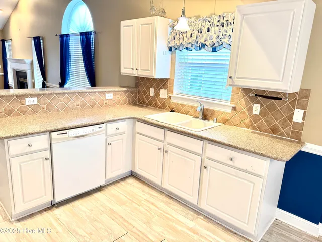 $1,850 | 3345 Stone Bend Drive, Winterville, NC 28590