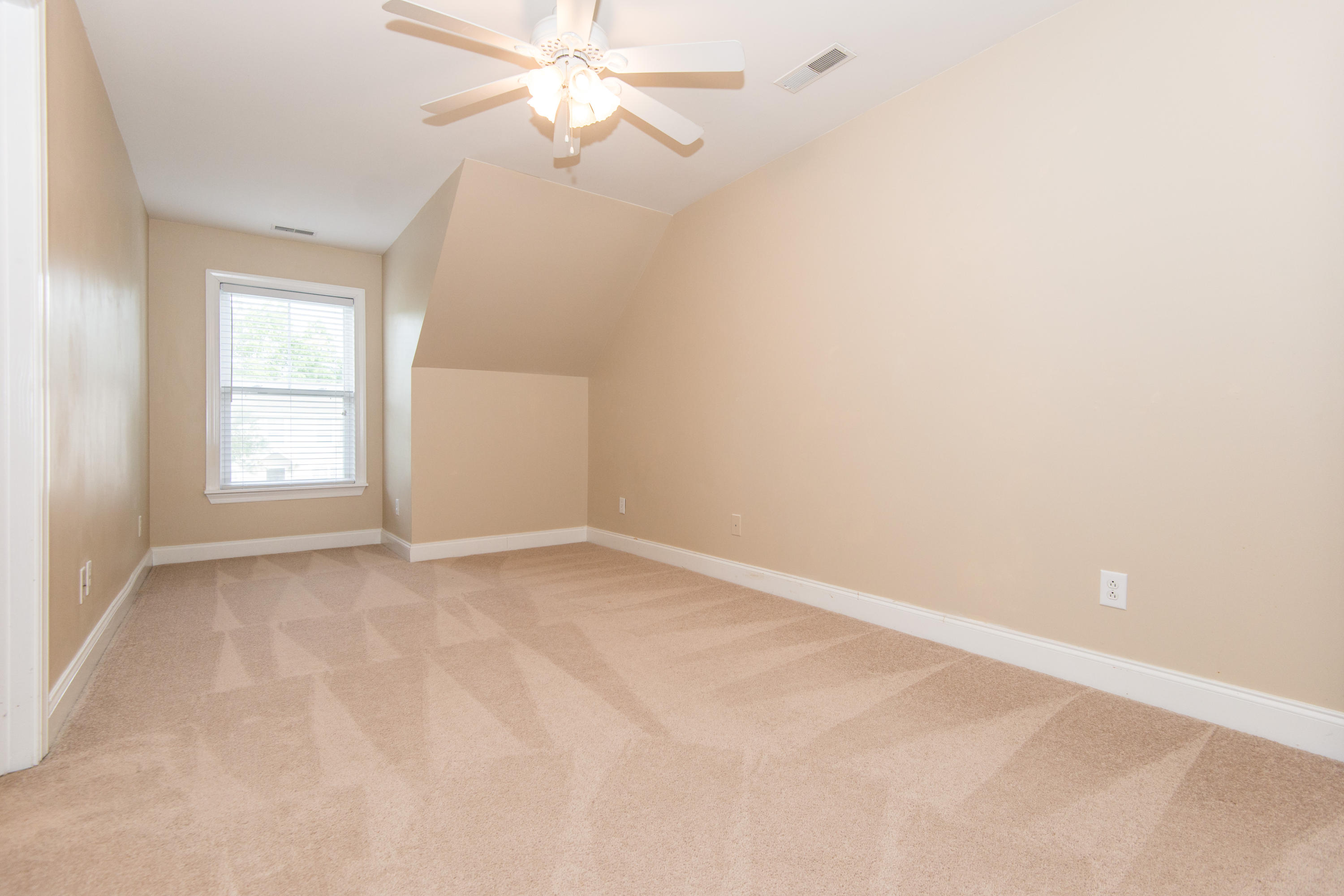 1682 Lauda Drive Mount Pleasant, SC 29464 - Photo 10 of 13 10