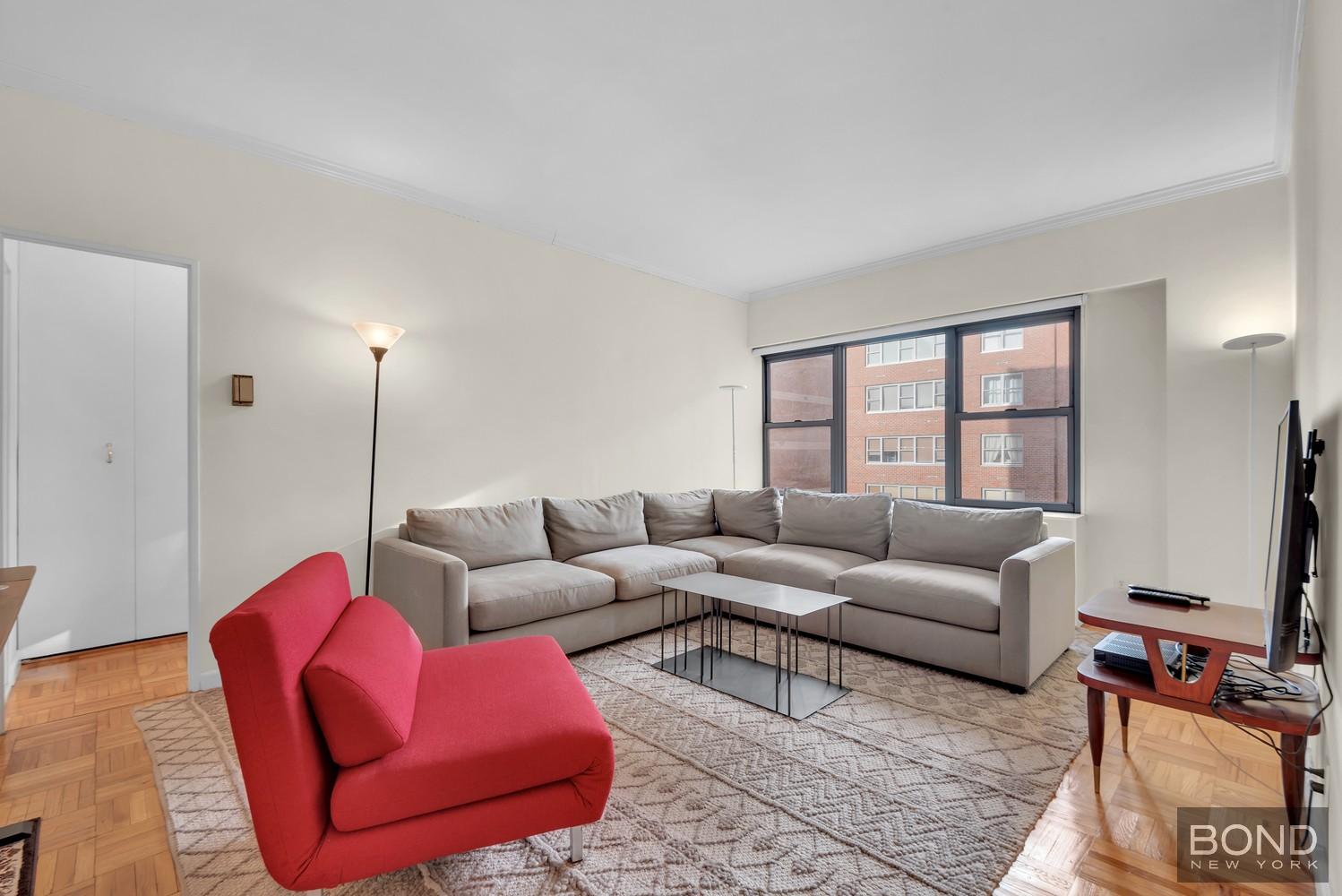 360 East 72nd Street, Unit B803 Manhattan, NY 10021 - Photo 1 of 6 Photo 1