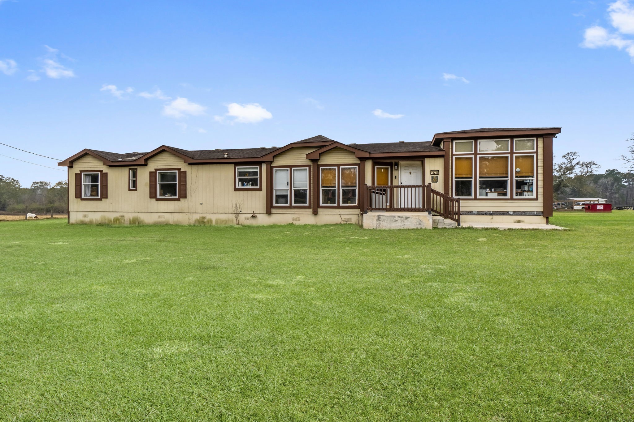 18226 FM 1484 Road Conroe, TX 77303 - Photo 10 of 13 Mobile home in good and livable condition. Conveys with property.