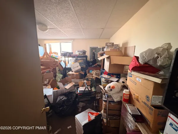 a very nice looking room with many windows