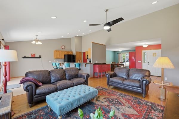 701 Rodefeld Way Madison, WI 53718 - Photo 6 of 41