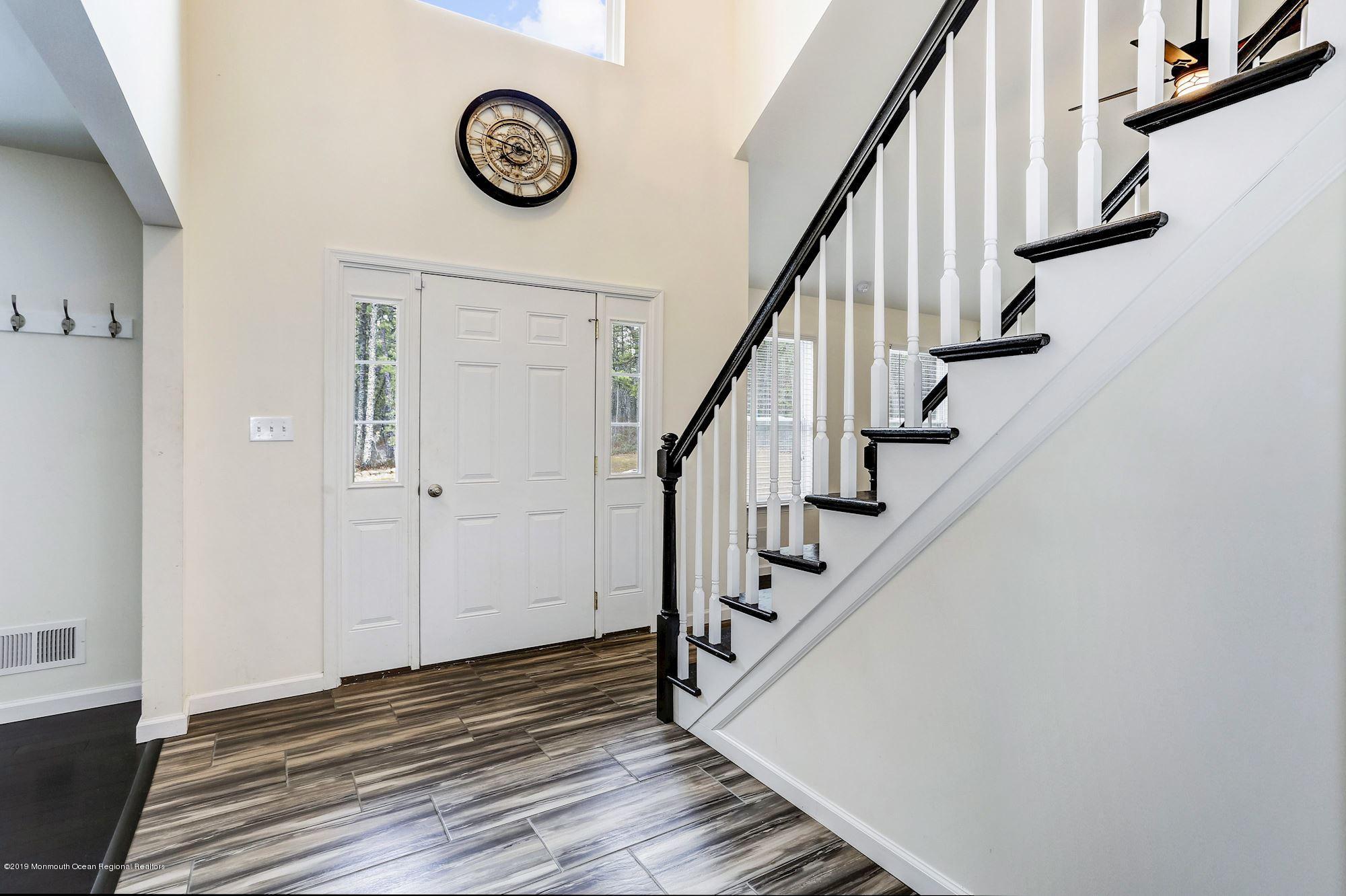 20 Pasadena Road Whiting, NJ 08759 - Photo 4 of 60 a view of an entryway with wooden floor