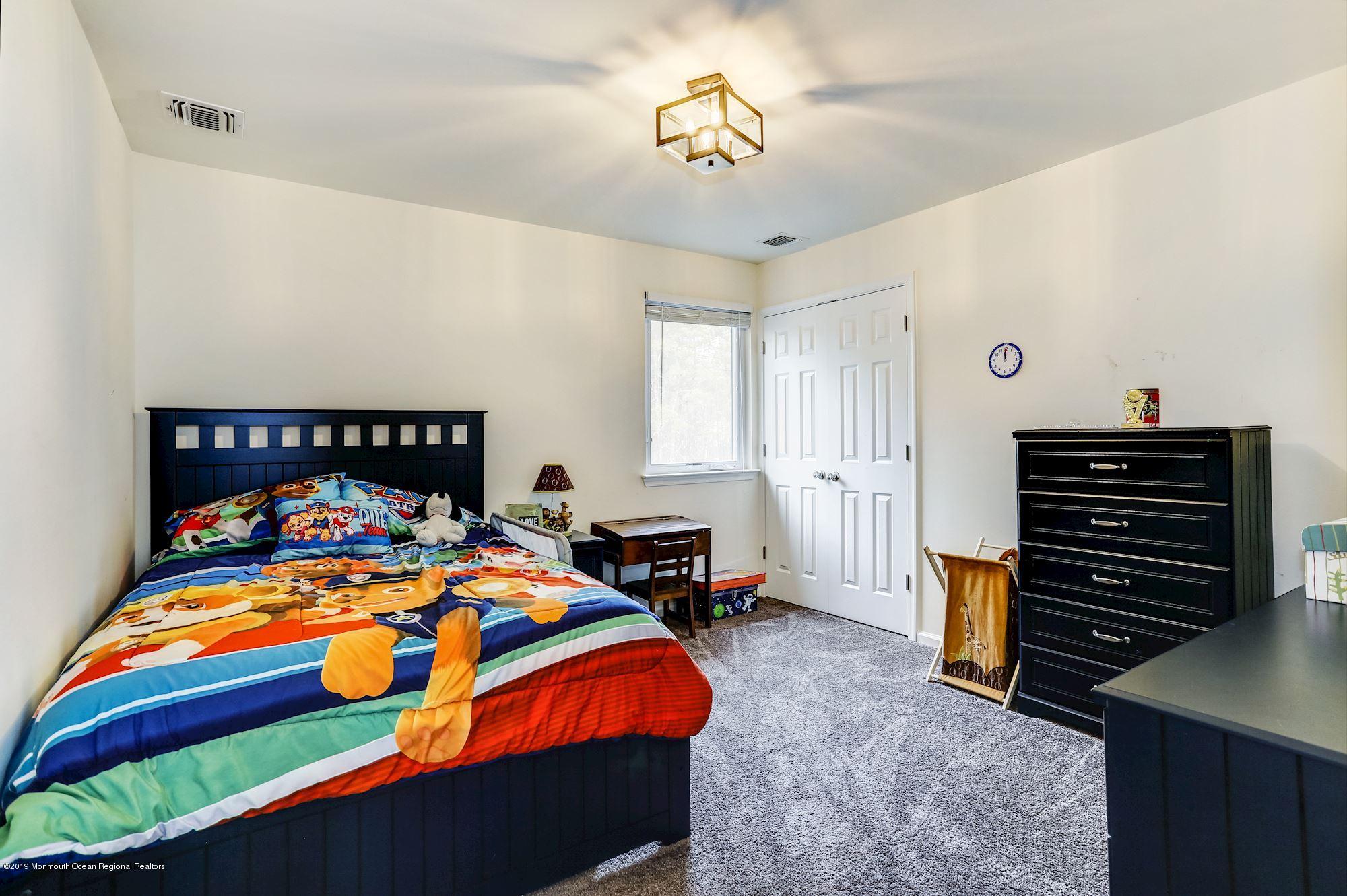 20 Pasadena Road Whiting, NJ 08759 - Photo 45 of 60 069_20_PASADENA_RD_251319_397547