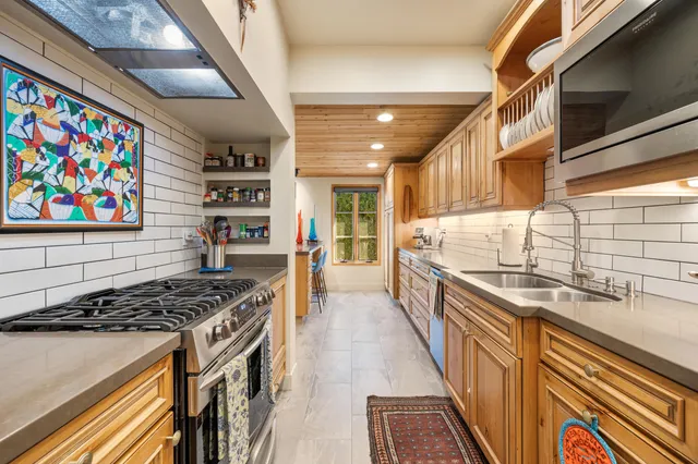 $849,000 | 74130 Chicory Street, Palm Desert, CA 92260