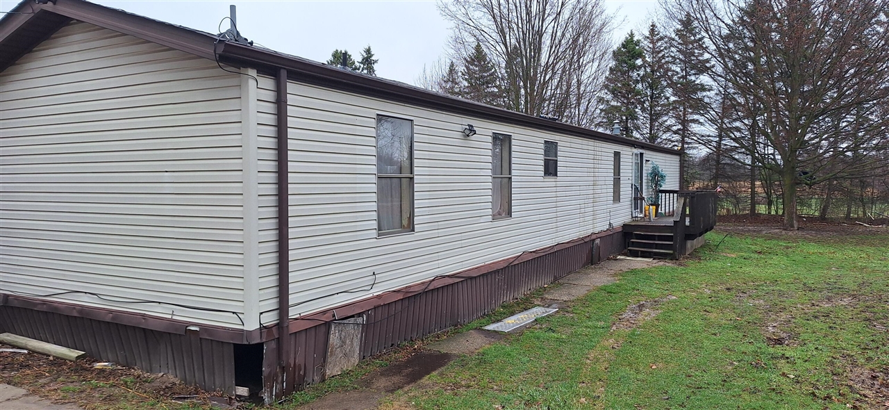 1251 East Station Road Sheridan, MI 48884 - Photo 7 of 11