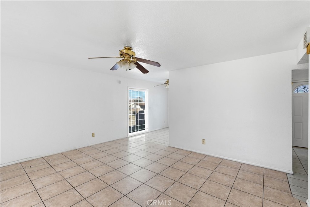 15144 South Culver Road Victorville, CA 92394 - Photo 7 of 49