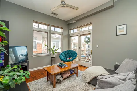 $446,000 | 309 Holland Lane, Unit 307, Alexandria, VA 22314