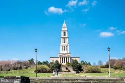 $446,000 | 309 Holland Lane, Unit 307, Alexandria, VA 22314