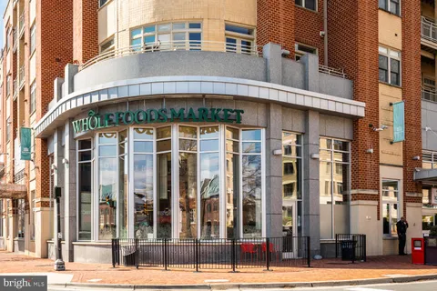 $446,000 | 309 Holland Lane, Unit 307, Alexandria, VA 22314