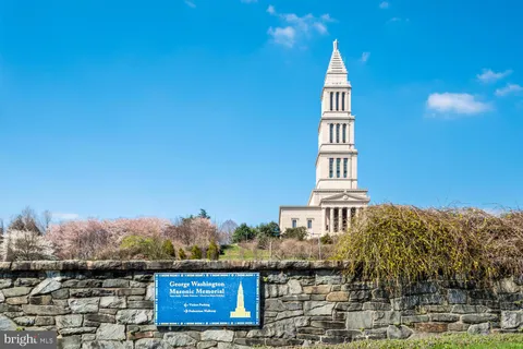 $446,000 | 309 Holland Lane, Unit 307, Alexandria, VA 22314